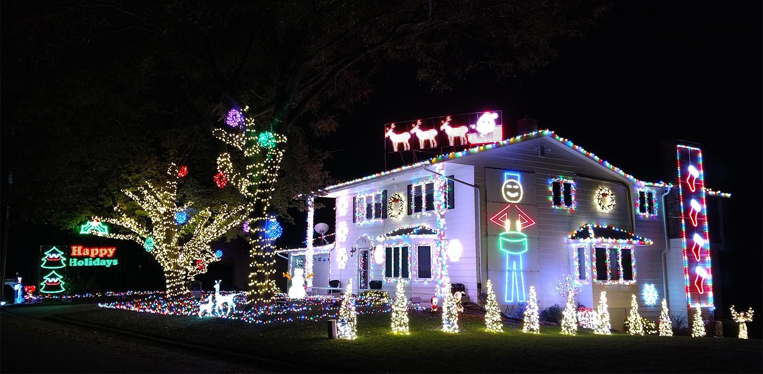 Lighting Up The Season #carterxmas